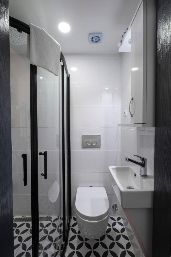 Solo Boutique Hotel Antalya Exteriör bild